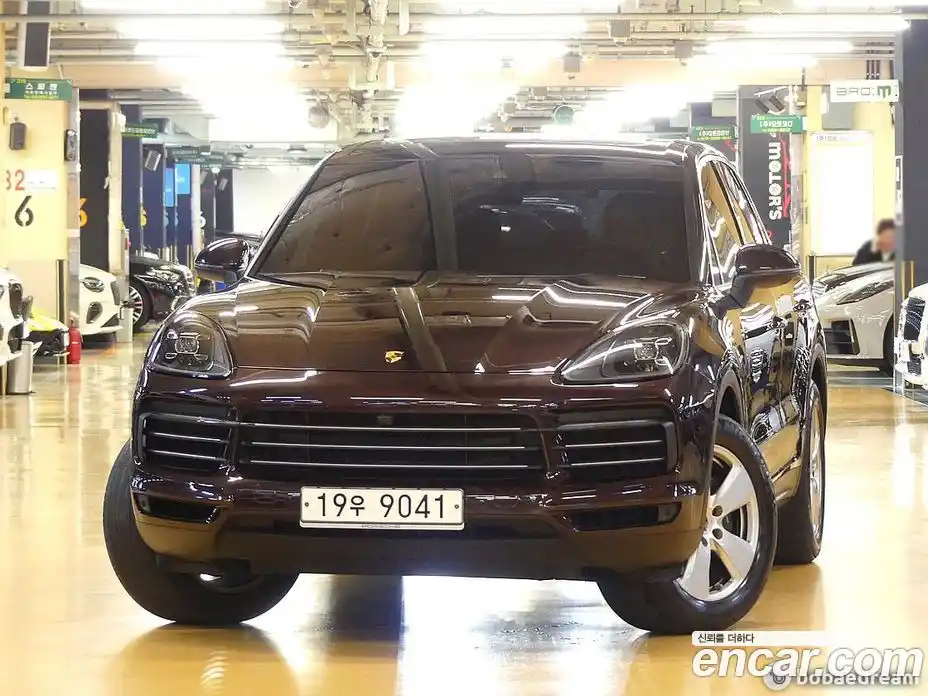 Porsche Cayenne 2019 3.0 Автомат в Москве № 416104, фото 3