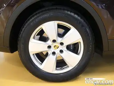 Porsche Cayenne 2019 3.0 Автомат в Москве № 416104, миниатюра 5