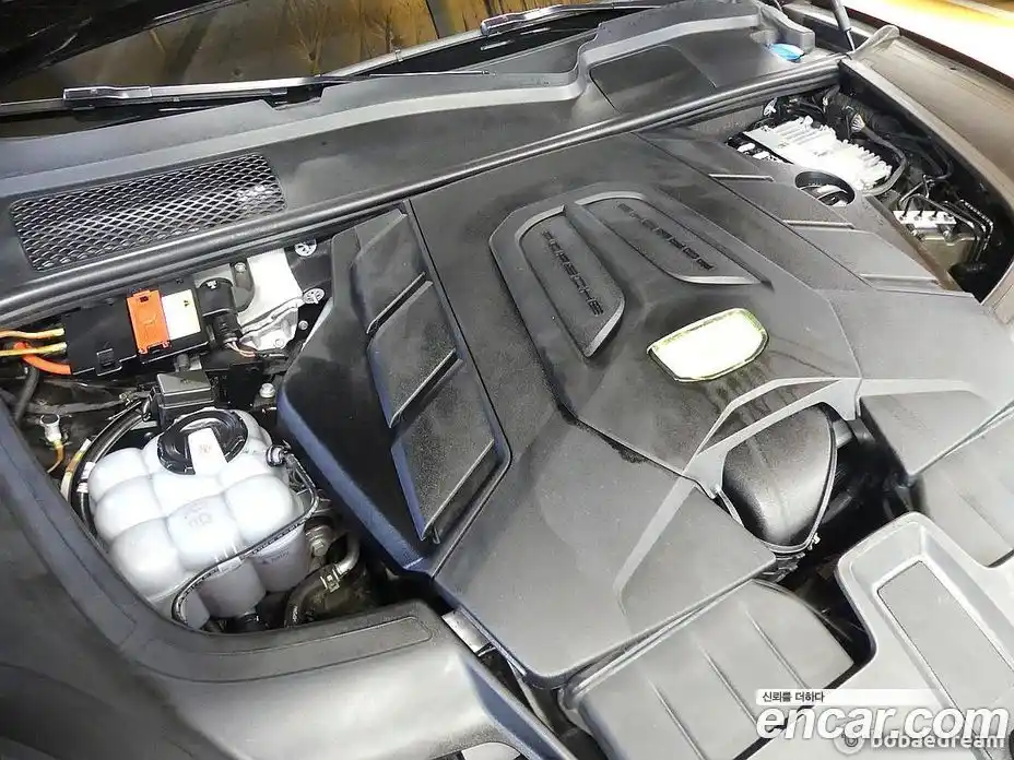 Porsche Cayenne 2019 3.0 Автомат в Москве № 416104, фото 6