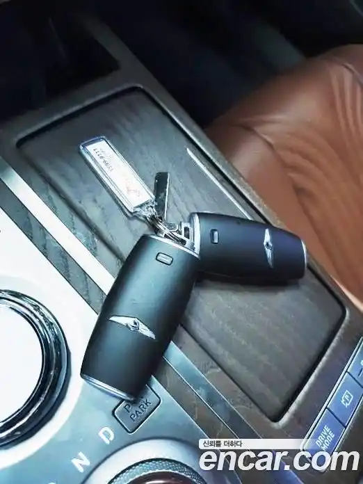 Genesis G80 2023 2.5 Автомат в Москве № 419204, фото 15