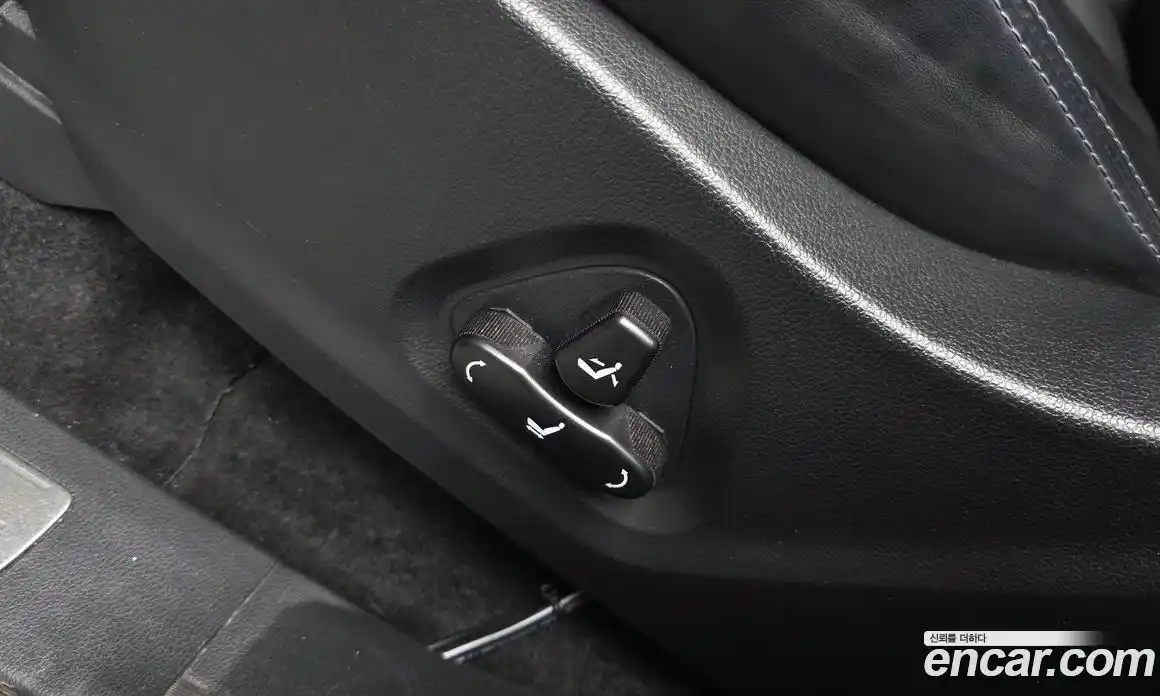 SsangYong Rexton 2018 2.2 Автомат в Москве № 420863, фото 16