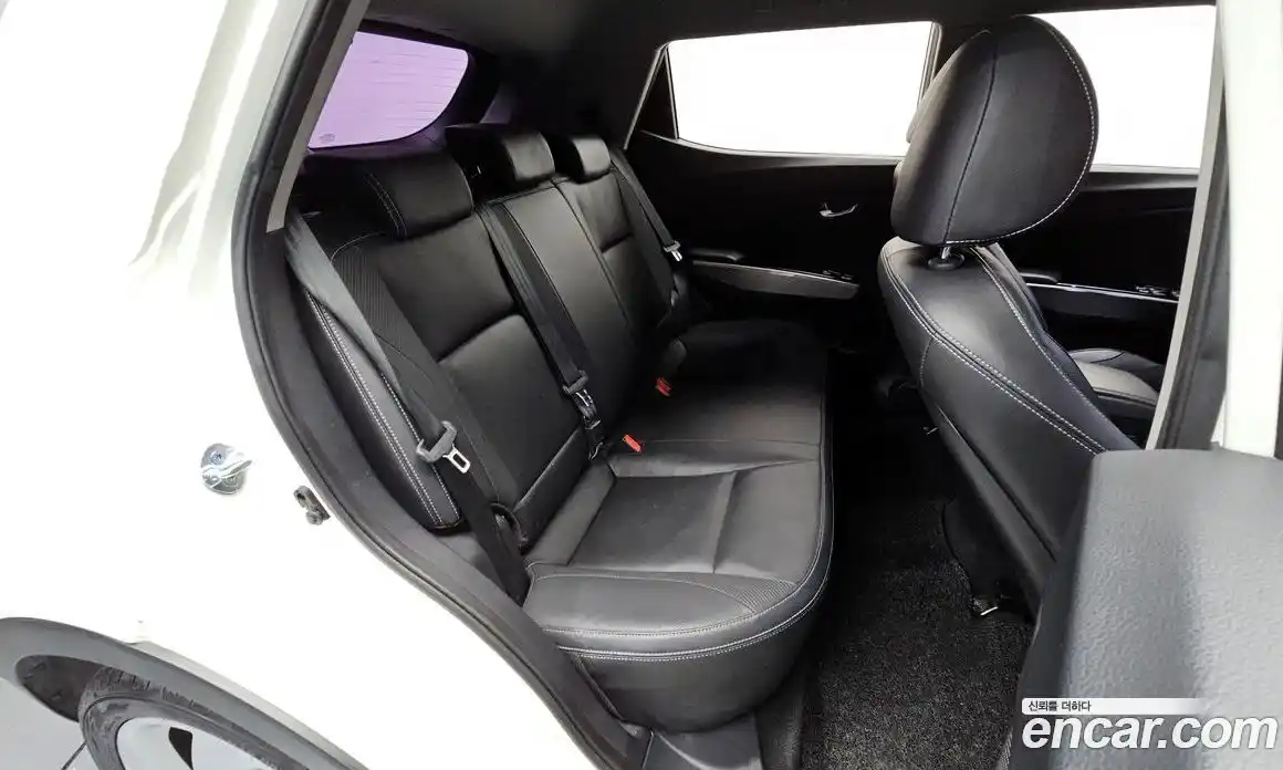 SsangYong TIBOLI 2015 1.6 Автомат в Москве № 421191, фото 12