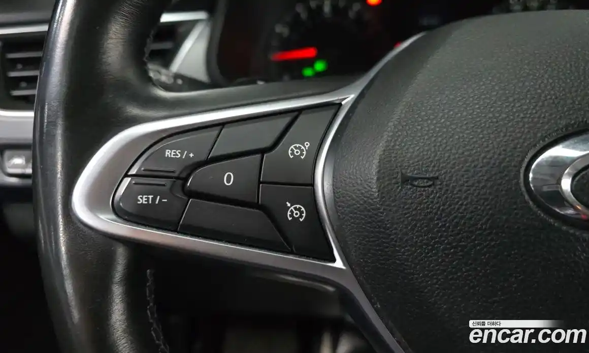 Renault XM3 2022 1.6 Автомат в Москве № 423284, фото 18