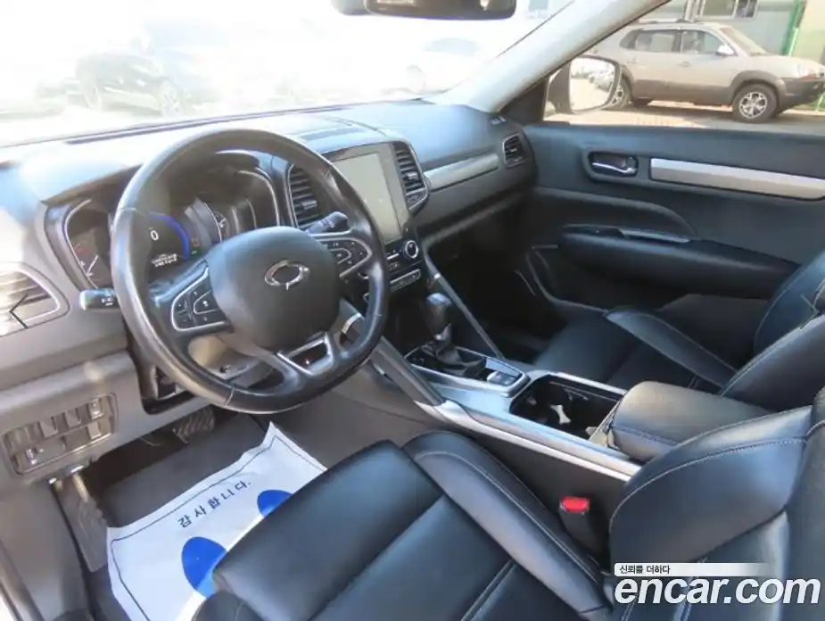 Renault QM6 2023 2.0 Автомат в Москве № 424167, фото 17