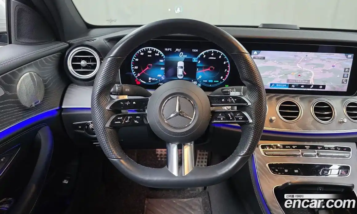 Mercedes-Benz E-Class 2022 2.0 Автомат в Москве № 427660, фото 13