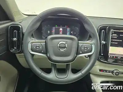 Volvo XC40 2025 2.0 Автомат в Москве № 430269, миниатюра 12