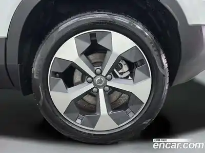 Volvo XC40 2025 2.0 Автомат в Москве № 430269, миниатюра 5