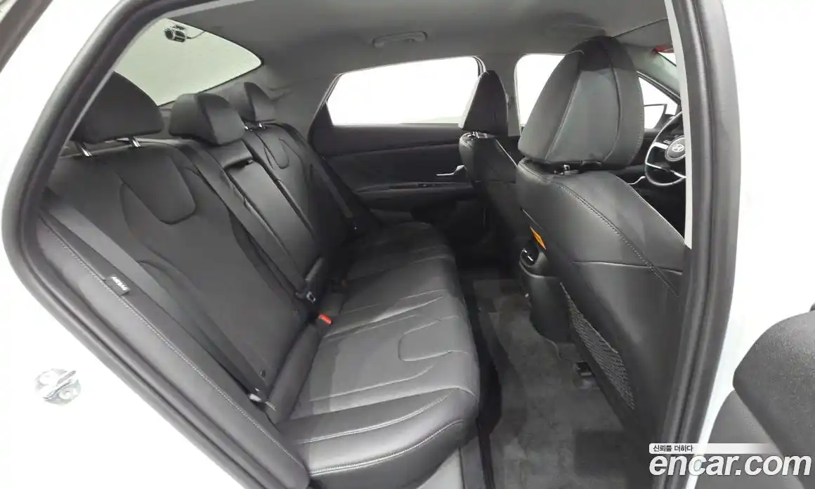 Hyundai Avante 2026 1.6 Автомат в Москве № 43106, фото 12