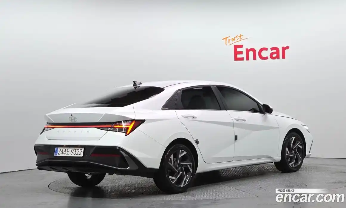 Hyundai Avante 2026 1.6 Автомат в Москве № 43106, фото 15