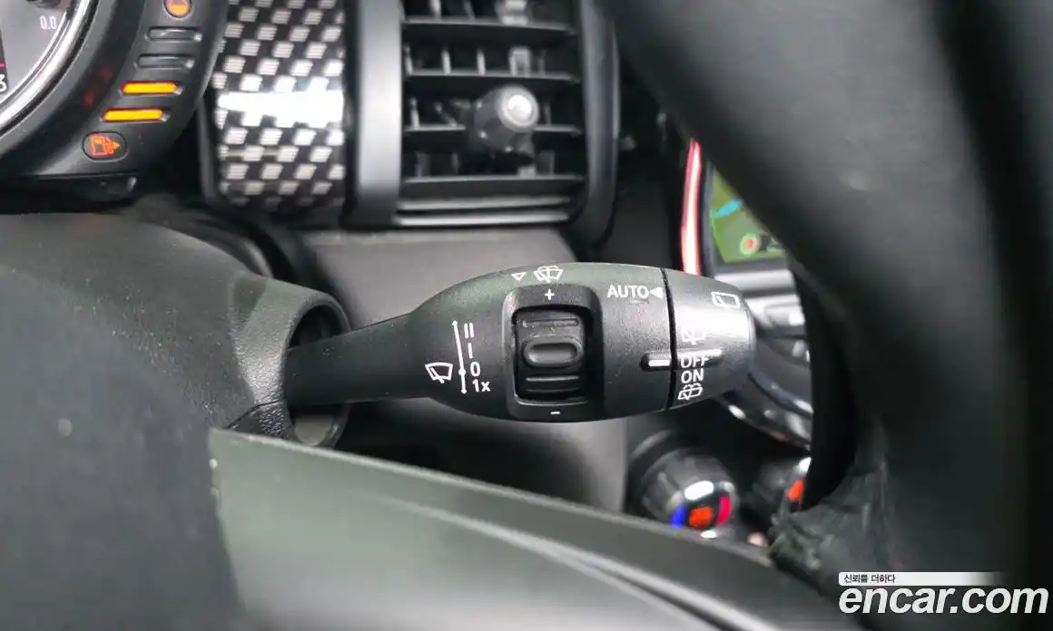 Mini Cooper 2016 2.0 Автомат в Москве № 431978, фото 18