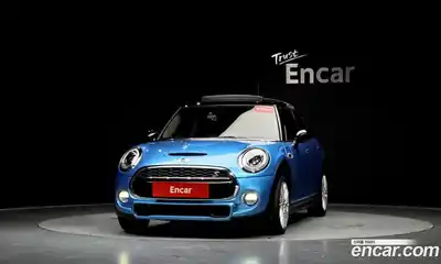 Mini Cooper 2016 2.0 Автомат в Москве № 431978, миниатюра 2