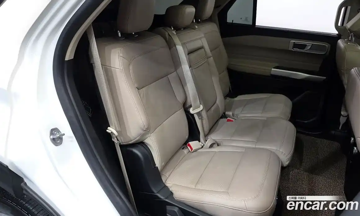 Ford Explorer 2023 2.3 Автомат в Москве № 432886, фото 12