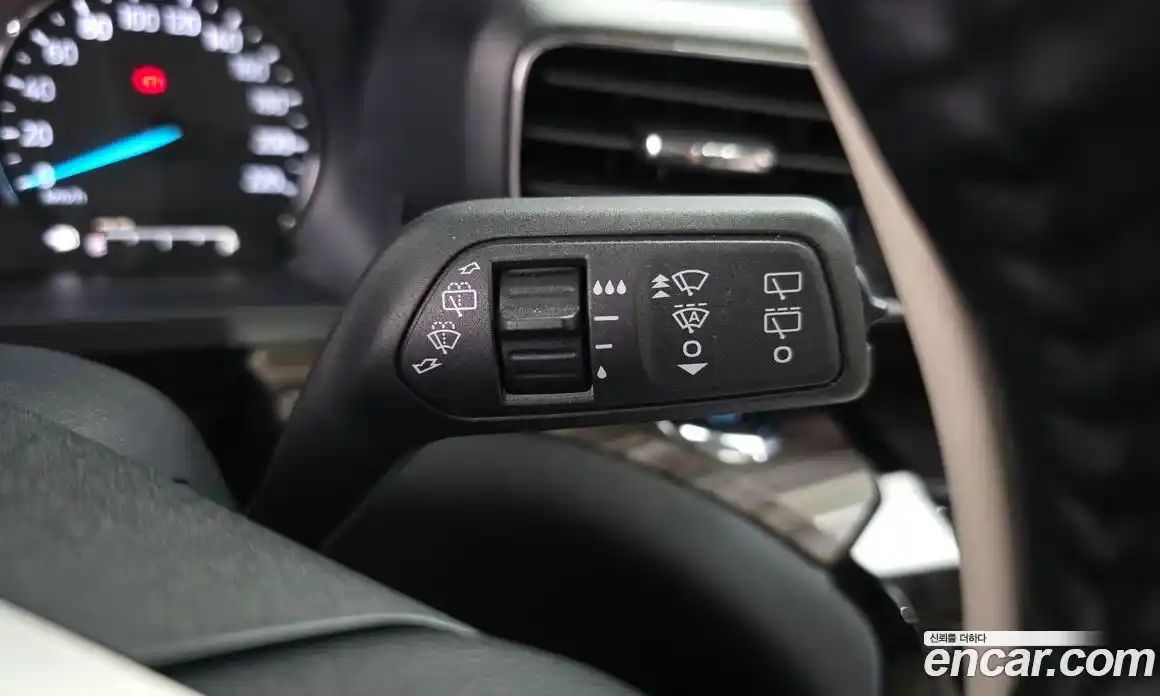 Ford Explorer 2023 2.3 Автомат в Москве № 432886, фото 19