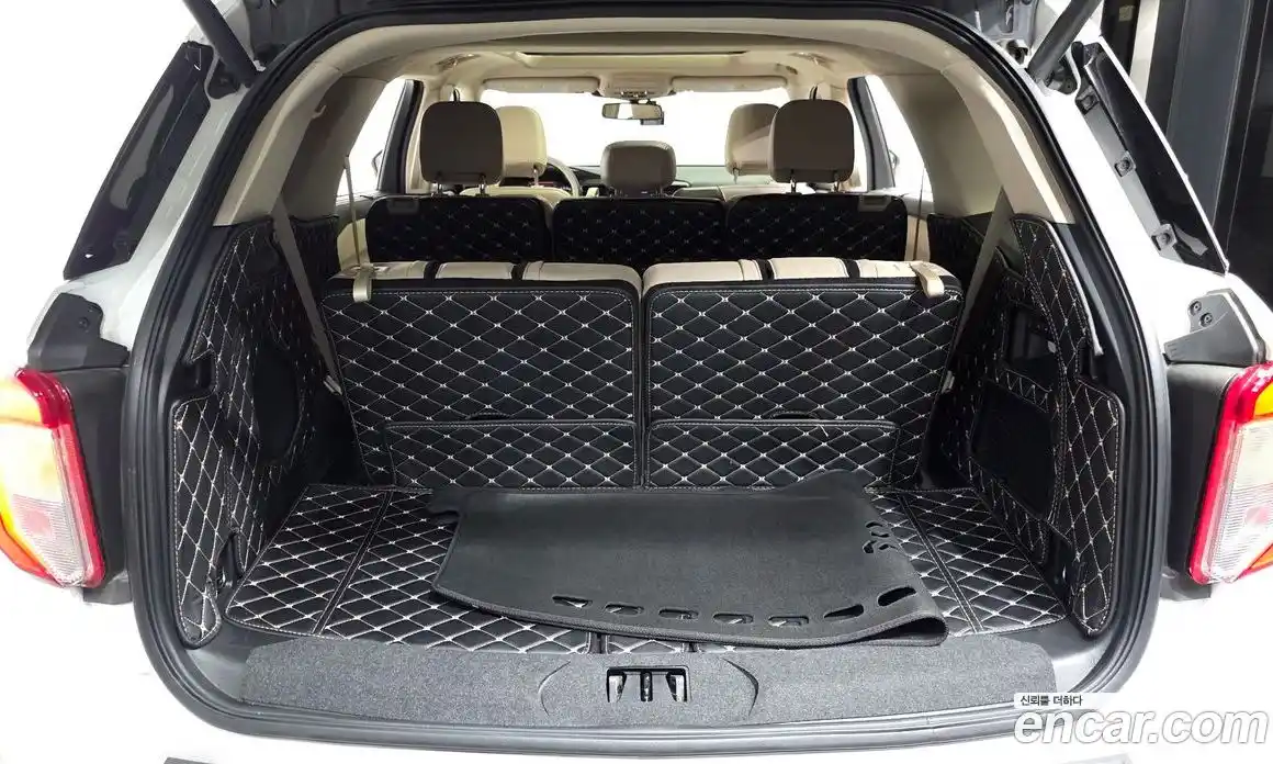 Ford Explorer 2023 2.3 Автомат в Москве № 432886, фото 20