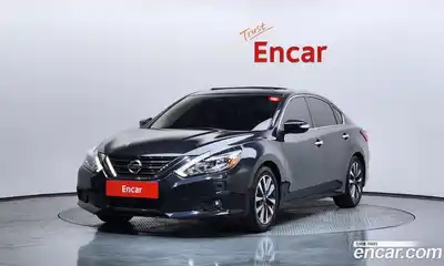 Nissan Altima, 2017