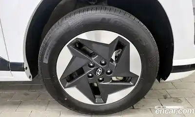 Hyundai Kona 2025 0.2 Автомат в Москве № 449197, миниатюра 5