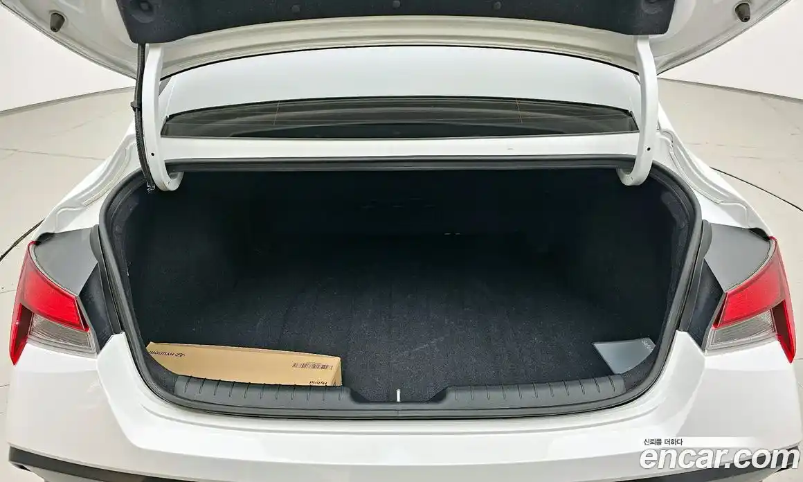 Hyundai Avante 2024 1.6 Автомат в Москве № 449934, фото 20