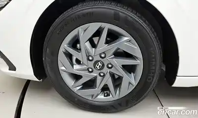 Hyundai Avante 2024 1.6 Автомат в Москве № 449934, миниатюра 5