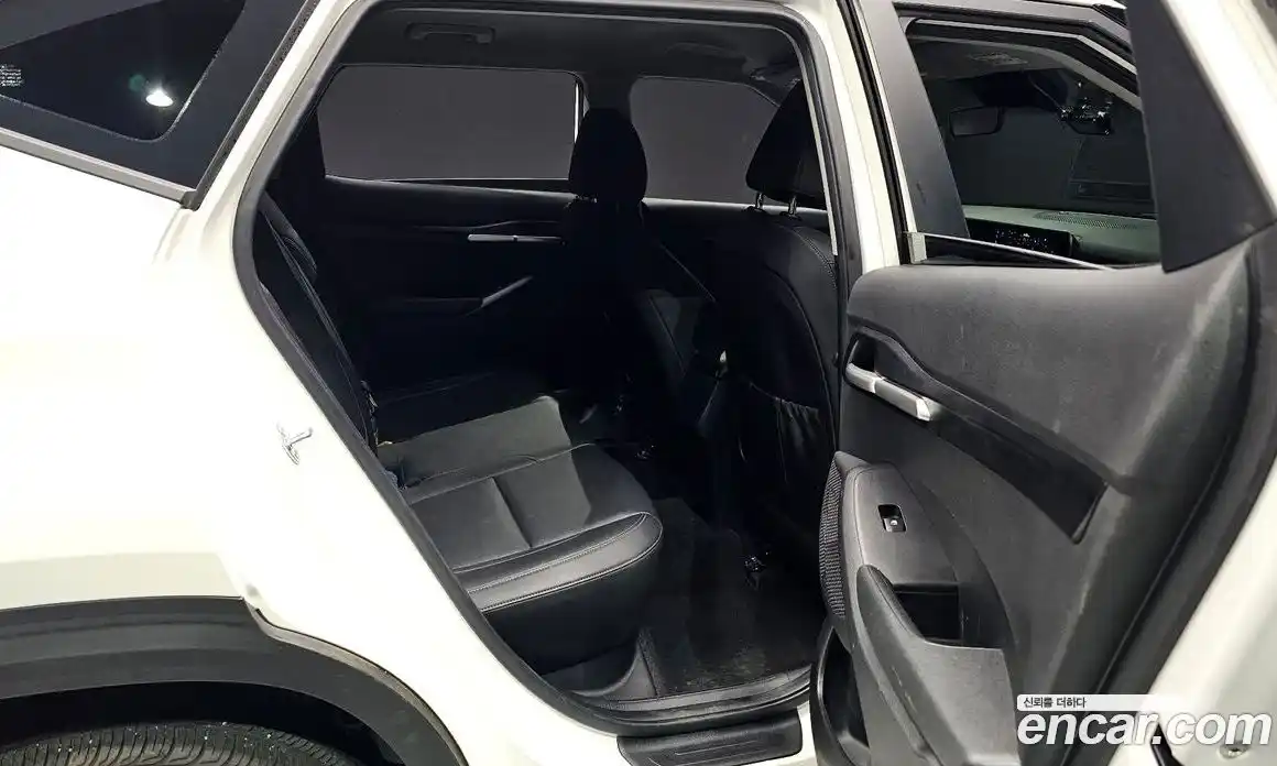 Kia Seltos 2024 1.6 Автомат в Москве № 451925, фото 11