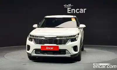 Kia Seltos 2024 1.6 Автомат в Москве № 451925, миниатюра 3