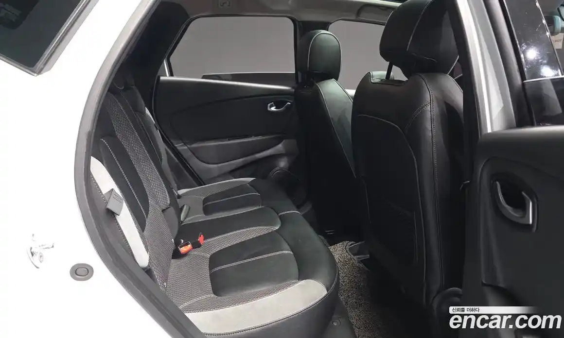 Renault QM3 2018 1.5 Автомат в Москве № 456066, фото 12