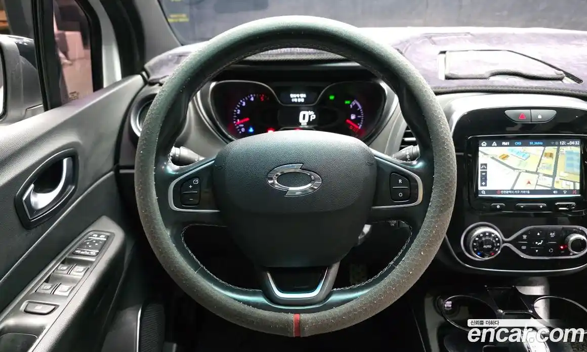 Renault QM3 2018 1.5 Автомат в Москве № 456066, фото 13