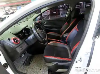 Renault Cilo 2019 1.5 Автомат в Москве № 456391, миниатюра 6