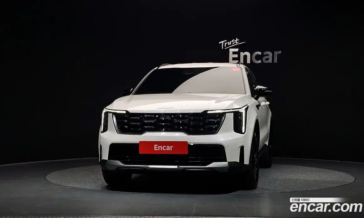 Kia Sorento 2024 1.6 Автомат в Москве № 460835, фото 3