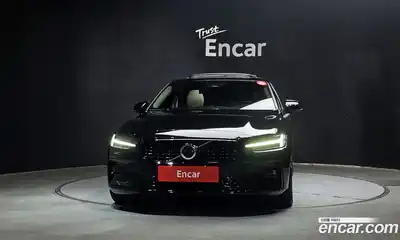 Volvo S60 2024 2.0 Автомат в Москве № 469791, миниатюра 3