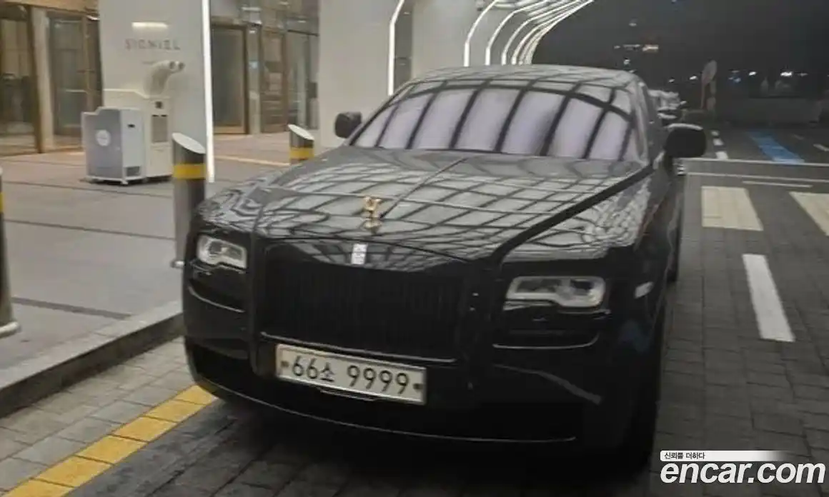 Rolls-Royce Ghost 2011 6.6 Автомат в Москве № 474850, фото 11