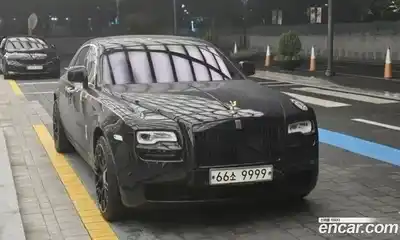 Rolls-Royce Ghost 2011 6.6 Автомат в Москве № 474850, миниатюра 2