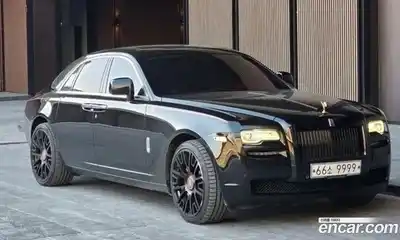 Rolls-Royce Ghost 2011 6.6 Автомат в Москве № 474850, миниатюра 3
