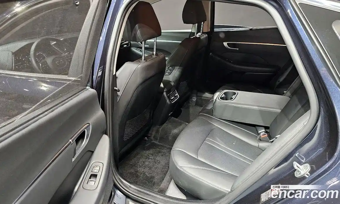 Hyundai Sonata 2020 2.0 Автомат в Москве № 47917, фото 15