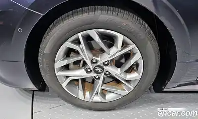 Hyundai Sonata 2020 2.0 Автомат в Москве № 47917, миниатюра 4