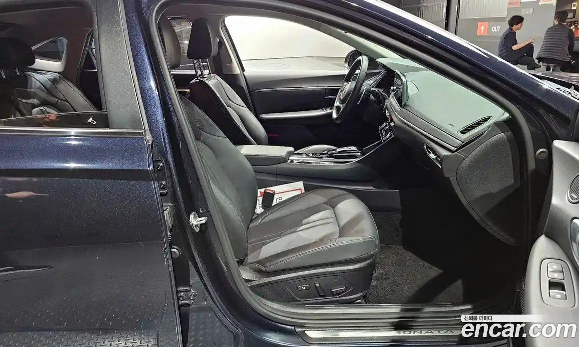 Hyundai Sonata 2020 2.0 Автомат в Москве № 47917, фото 5