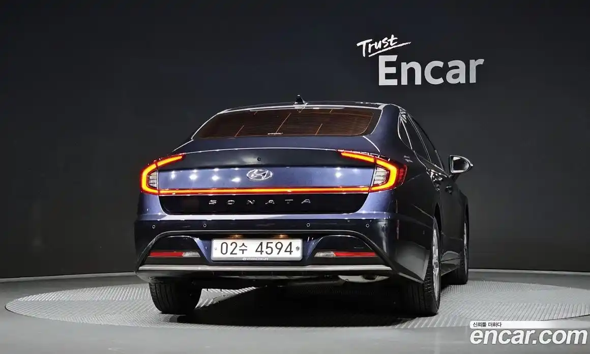 Hyundai Sonata 2020 2.0 Автомат в Москве № 47917, фото 6