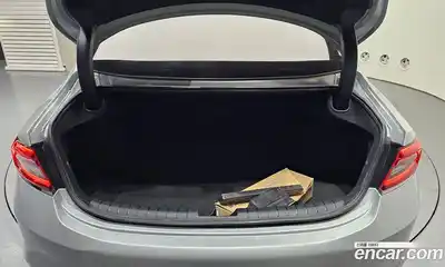 Hyundai Grandeur 2017 2.4 Автомат в Москве № 48050, миниатюра 10