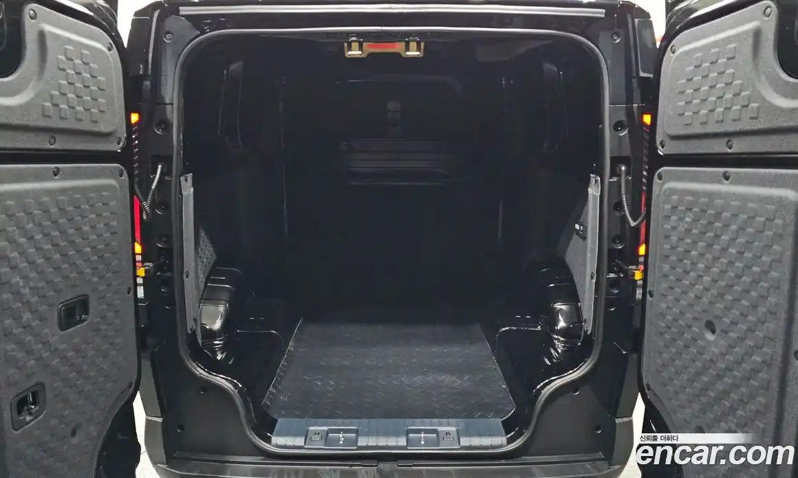 Kia PV5 2026 0.2 Автомат в Москве № 53498, фото 20