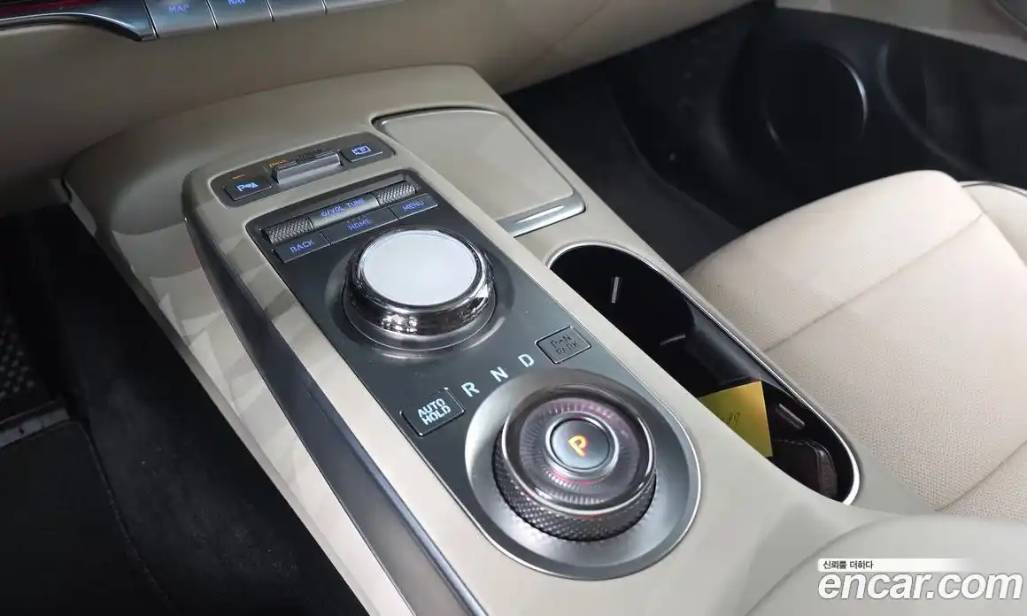 Genesis GV70 2023 2.5 Автомат в Москве № 57884, фото 14