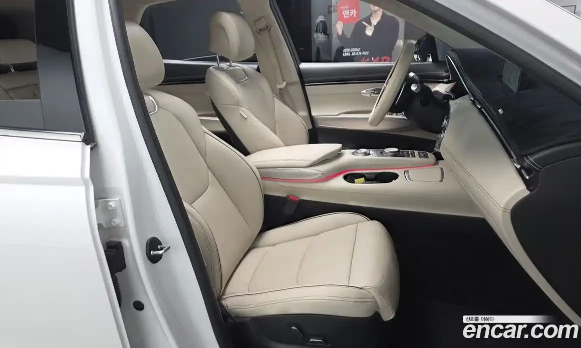 Genesis GV70 2023 2.5 Автомат в Москве № 57884, фото 16