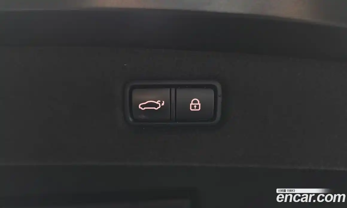 Genesis G90 2019 3.8 Автомат в Москве № 58047, фото 20