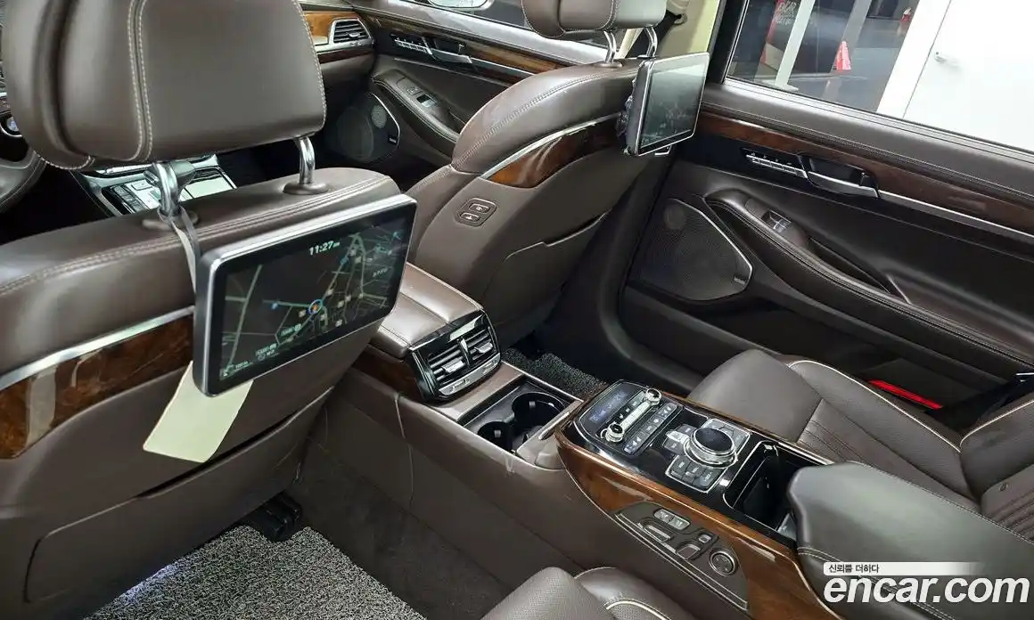 Genesis EQ900 2016 5.0 Автомат в Москве № 58578, фото 17