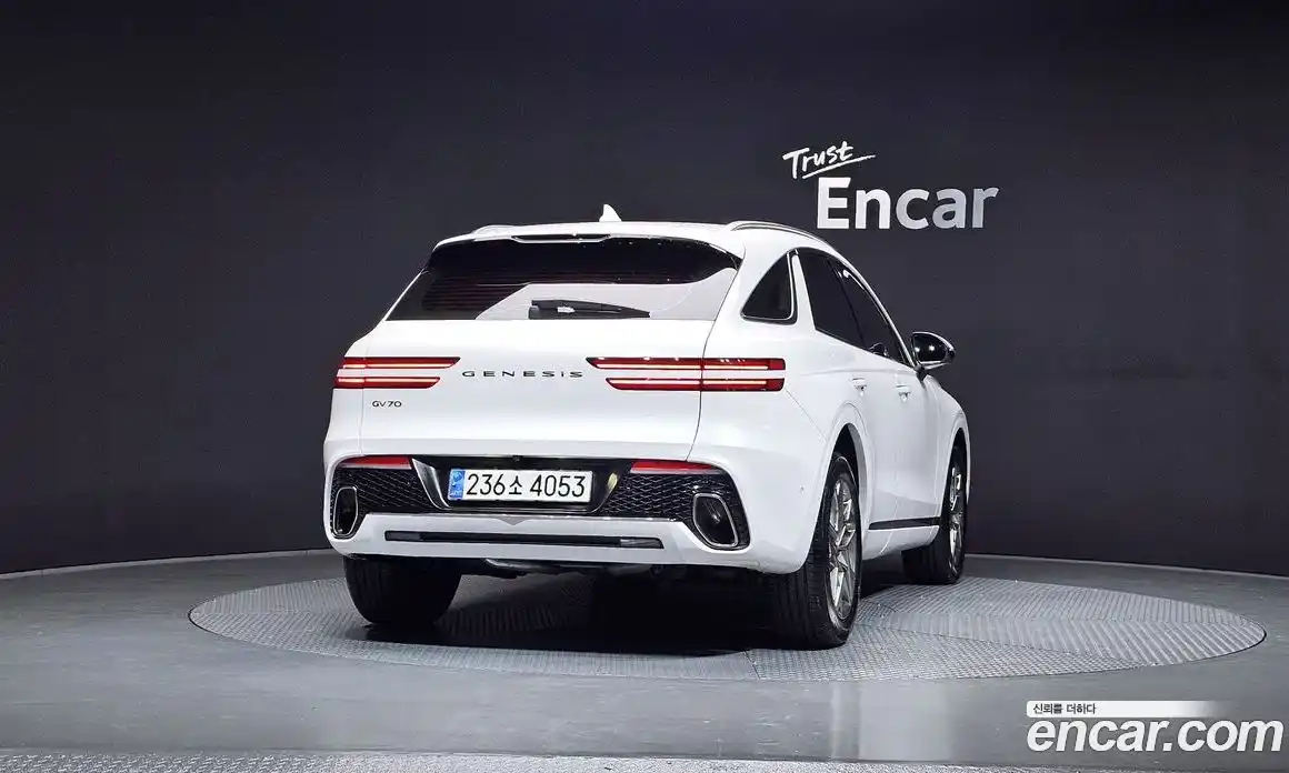 Genesis GV70 2024 2.5 Автомат в Москве № 84799, фото 11