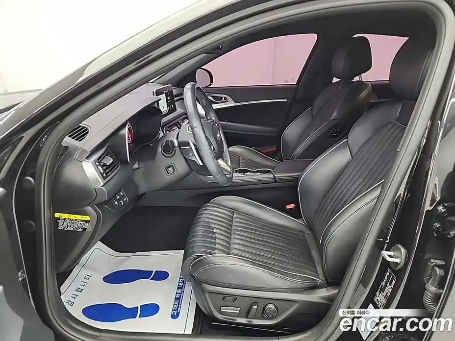 Genesis G70 2018 2.0 Автомат в Москве № 85032, фото 11