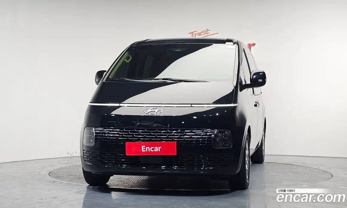 Hyundai Staria 2023 3.5 Автомат в Москве № 10287, фото 13