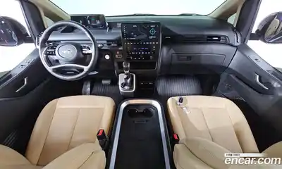 Hyundai Staria 2023 3.5 Автомат в Москве № 10287, миниатюра 2