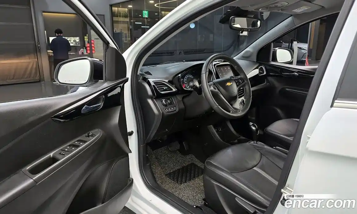 Chevrolet Spark 2021 1.0 Автомат в Москве № 104223, фото 17