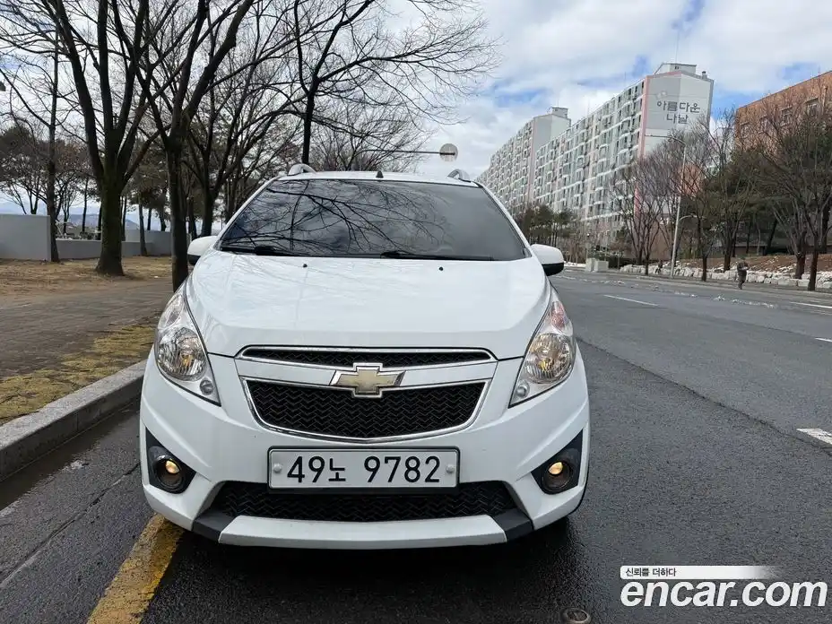 Chevrolet Spark 2012 1.0 Механическая в Москве № 105401, фото 1
