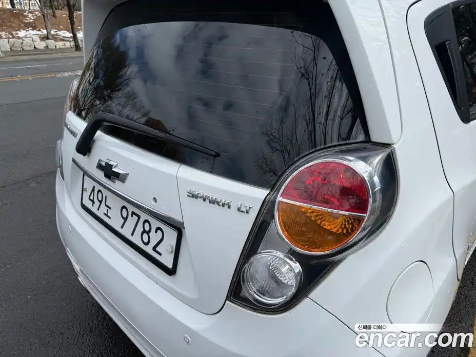 Chevrolet Spark 2012 1.0 Механическая в Москве № 105401, фото 6