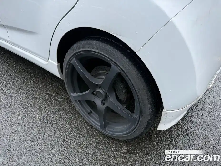 Chevrolet Spark 2012 1.0 Механическая в Москве № 105401, фото 10